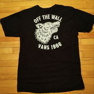 Beautiful rare Vans off the wall t shirt with large wolf back design